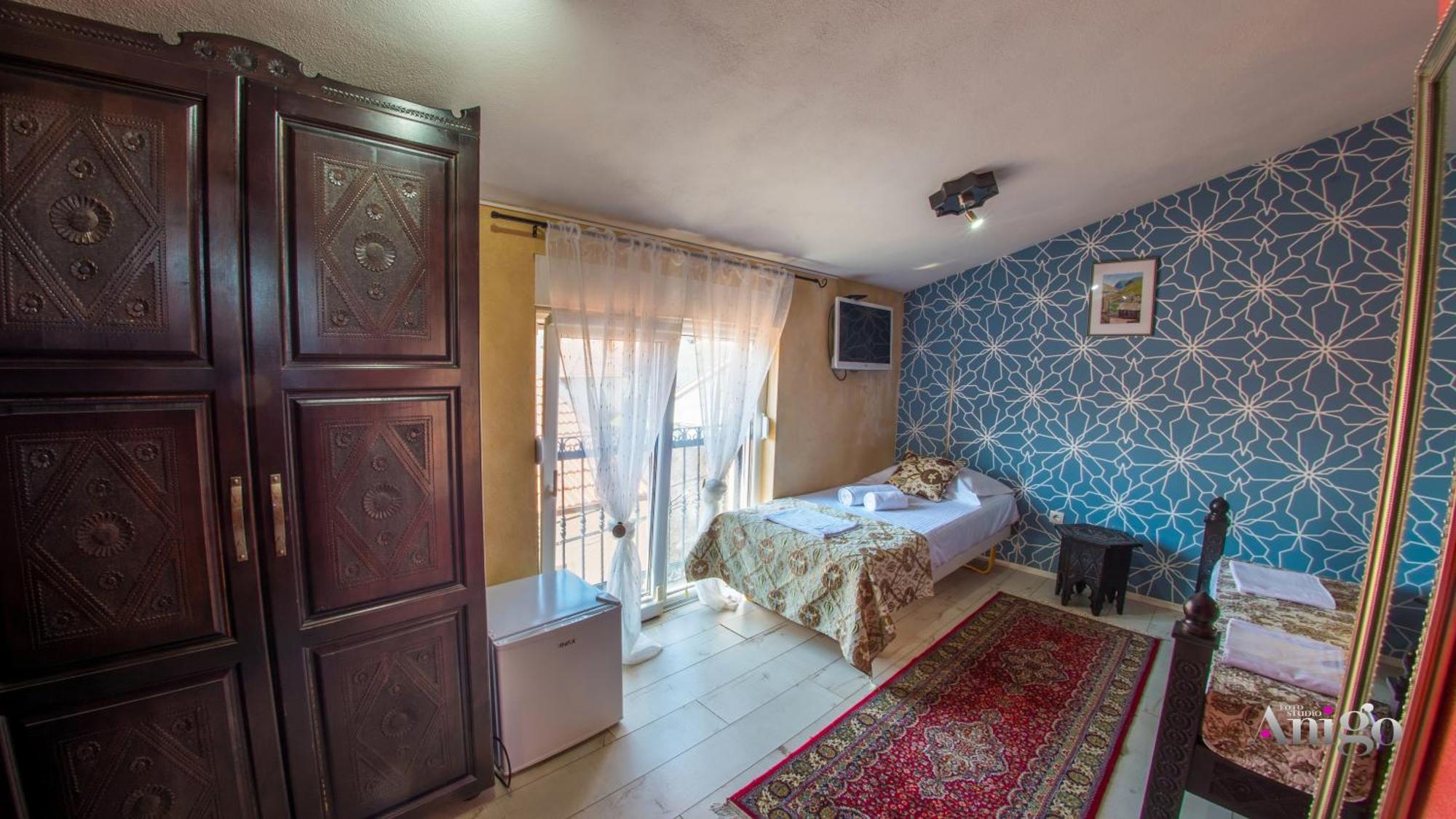 Apartments And Rooms Villa Sulejman Мостар Екстериор снимка