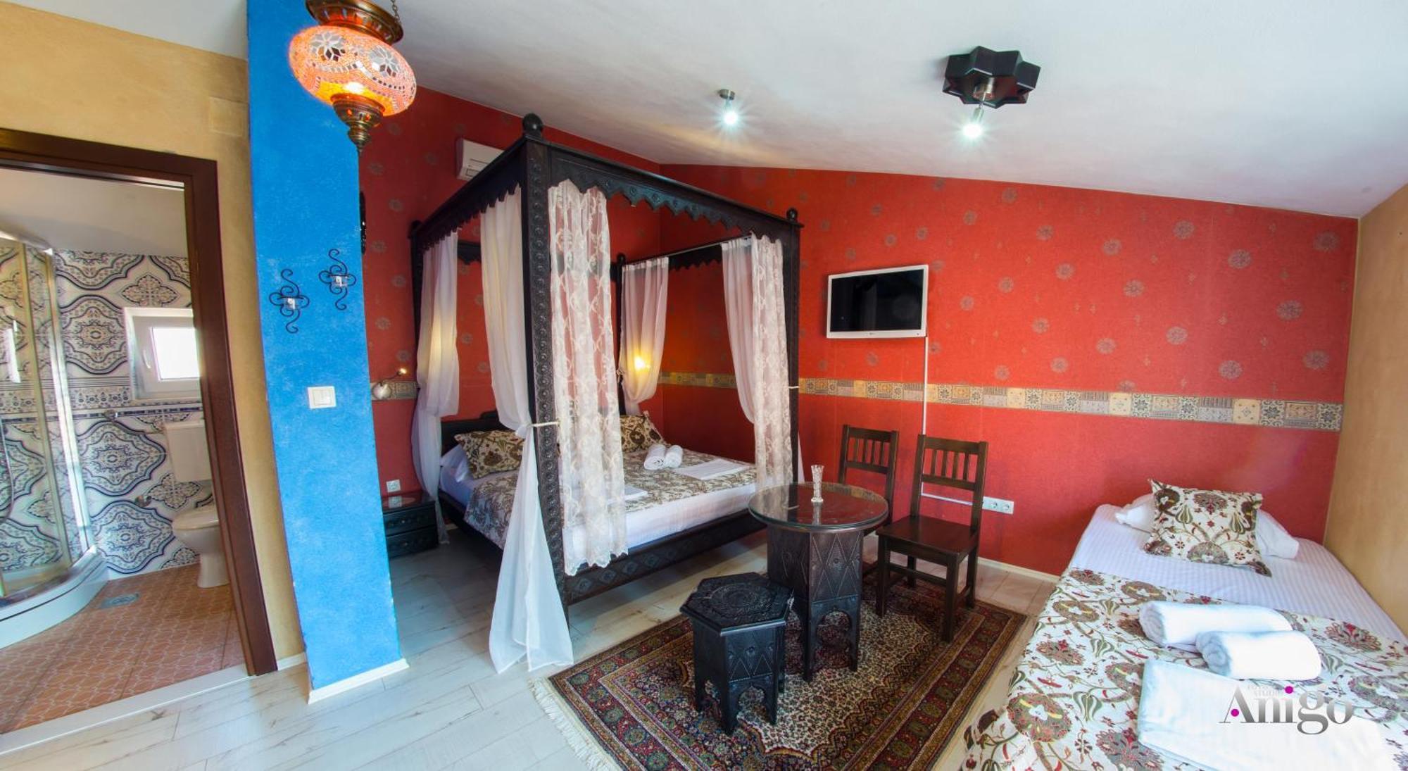 Apartments And Rooms Villa Sulejman Мостар Екстериор снимка