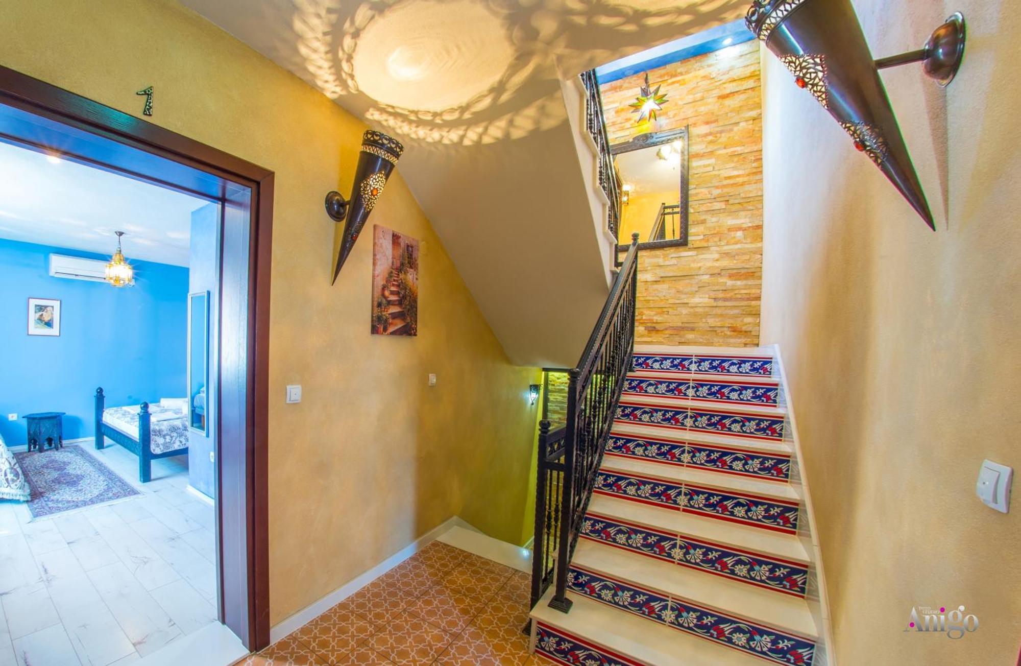 Apartments And Rooms Villa Sulejman Мостар Екстериор снимка